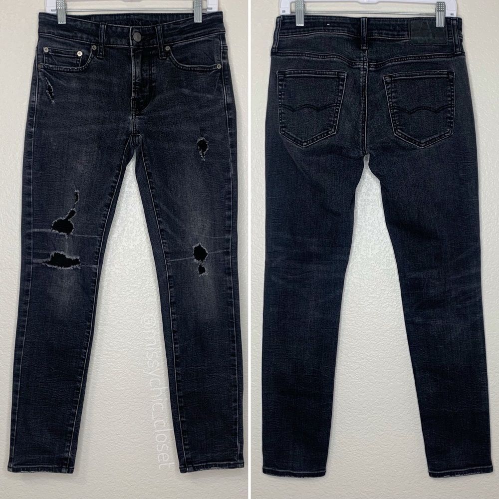 American Eagle Flex Distressed Skinny Jeans